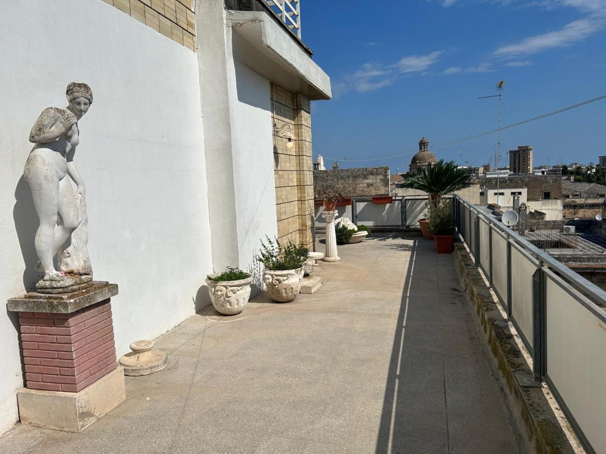 Terrazza Santo Oronzo Apartment Lecce Exterior photo